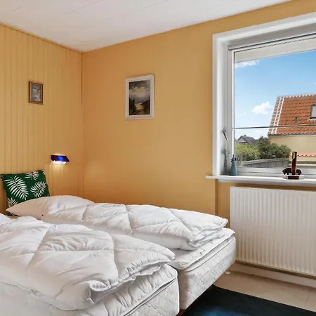 Holiday home 3 Bedroom Stunning In